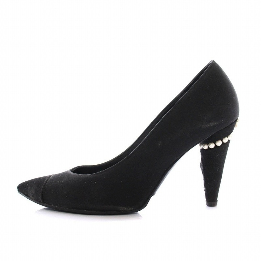 Chanel G30535 Black Suede Pearl CC Logo Cap Toe Pumps Heels Size 36.5